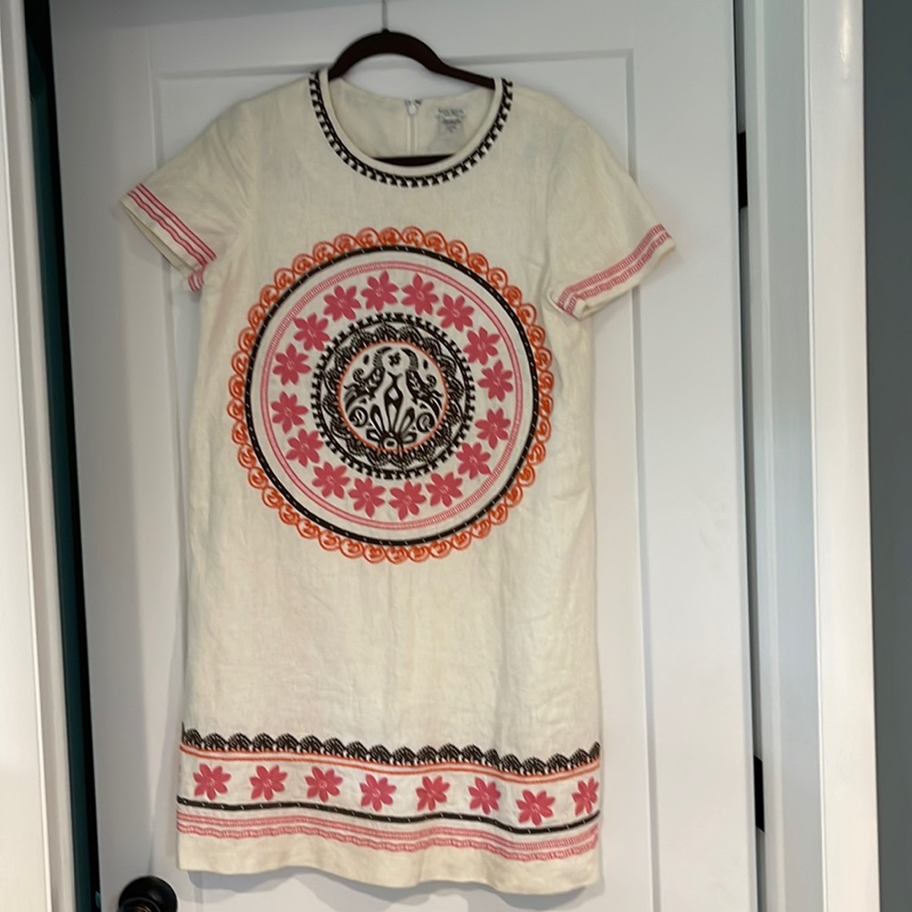 Kate Spade linen dress with fun embroidered design sz 12petite.